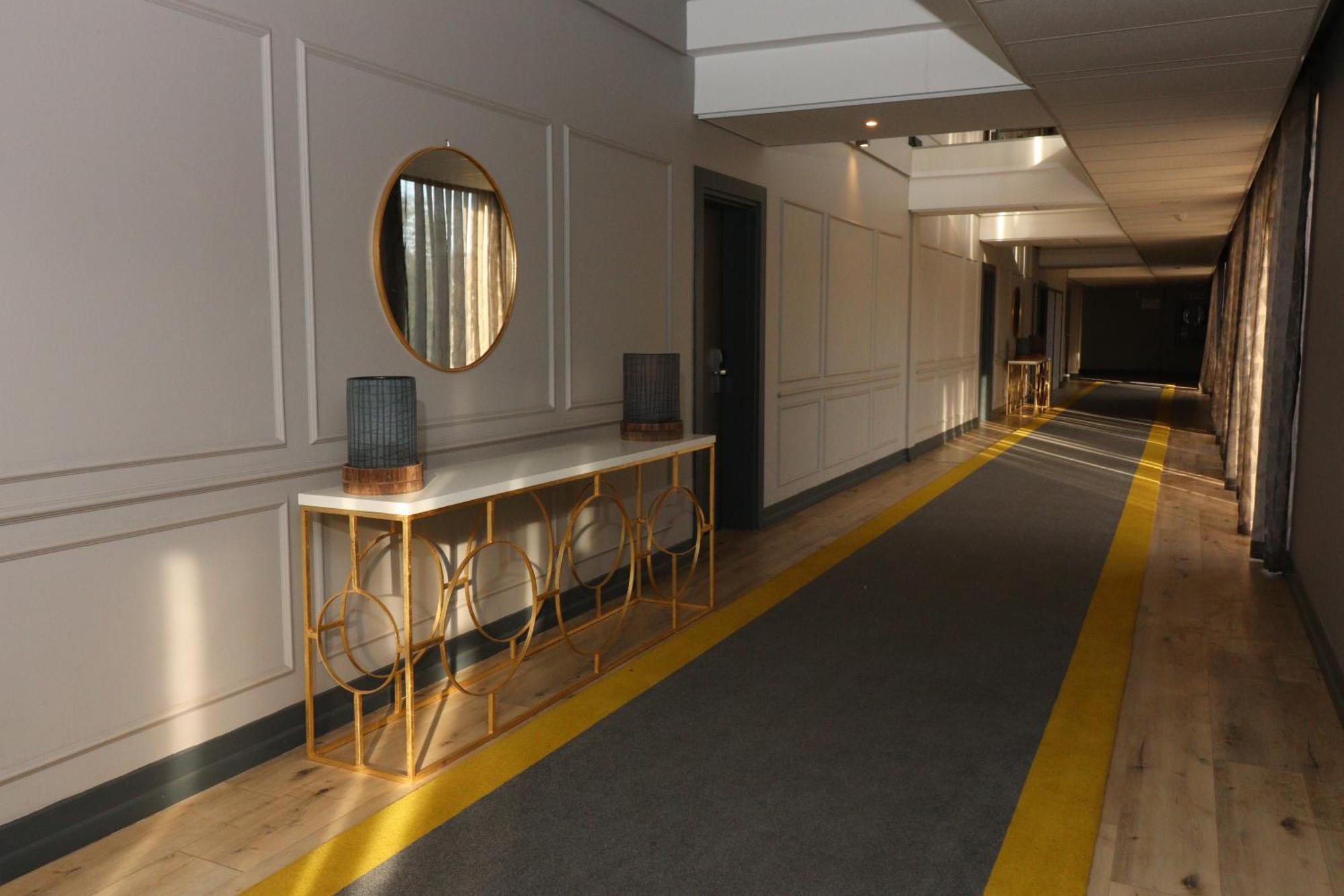 Happy Valley Hotel And Casino Ezulwini Ngoại thất bức ảnh