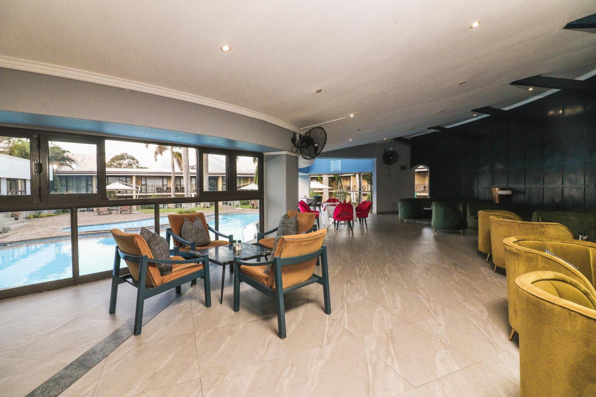 Happy Valley Hotel And Casino Ezulwini Ngoại thất bức ảnh