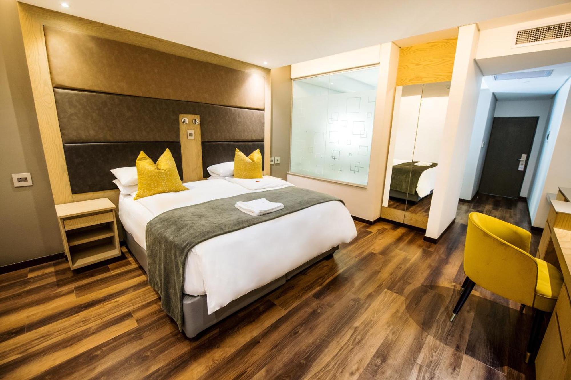 Happy Valley Hotel And Casino Ezulwini Ngoại thất bức ảnh